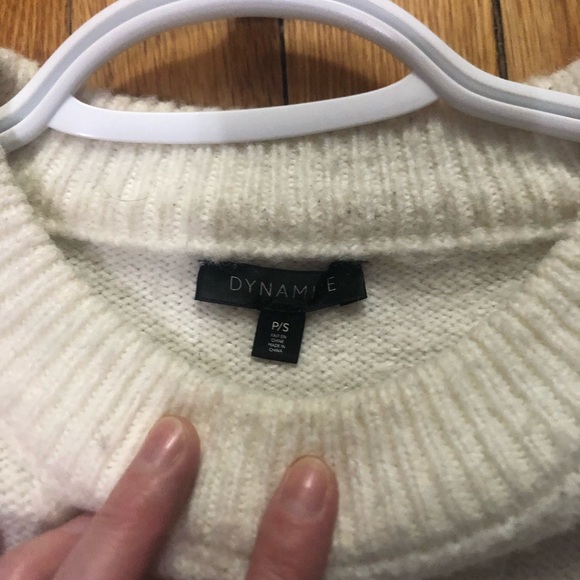 Dynamite Sweater - Picture 2 of 2